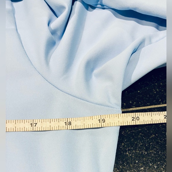 Magnolia Lane Tech Masters Light Blue 1/4 Zip Cinch Sides SZ. Med. Women’s - Picture 10 of 16